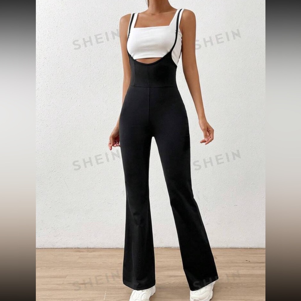 NWT Shein Overalls, Yoga pants, jumper, romper, unitard, EZ Wear size Medium